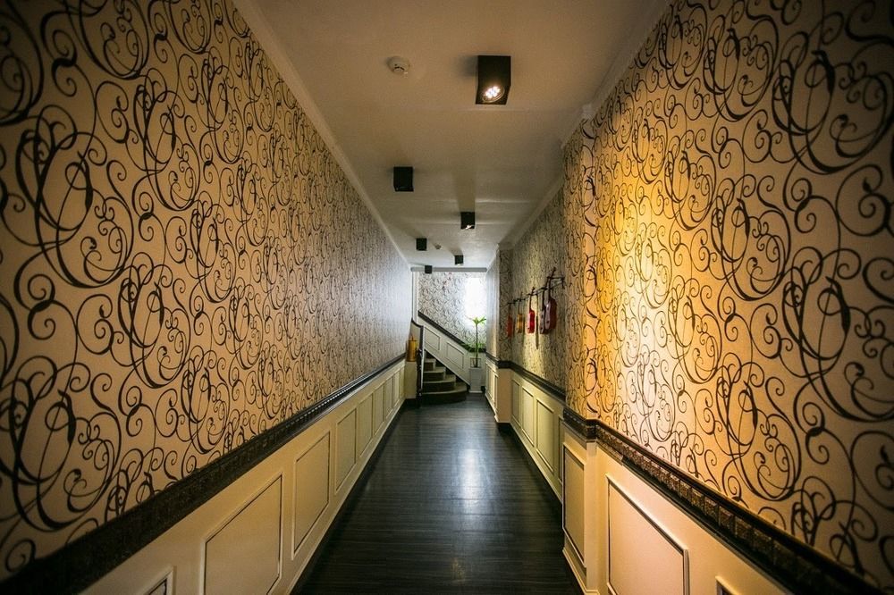 Queens Hotel Taipei Bagian luar foto