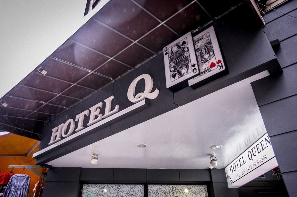 Queens Hotel Taipei Bagian luar foto